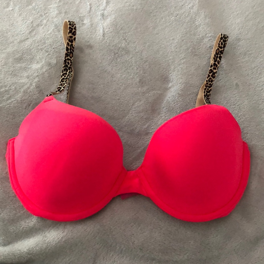 PINK Victoria’s Secret, Demi bra, size 34D
